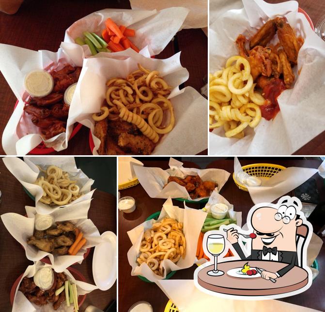 Hot Wings Cafe, 7011 Melrose Ave in Los Angeles Restaurant menu and