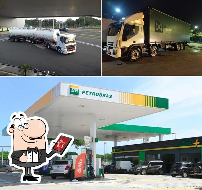 Veja imagens do exterior do Posto Petrobras