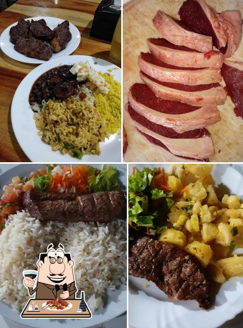 Escolha refeições de carne no Churrascaria Dom Grill