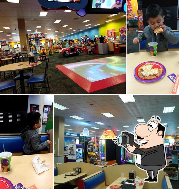 Chucks Pizza Arlington Heights
