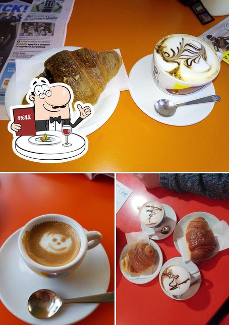 Guarda la immagine che mostra la cibo e bevanda di Cafe' Story Di Pavani Ferdinando E Ferroni Luca Snc