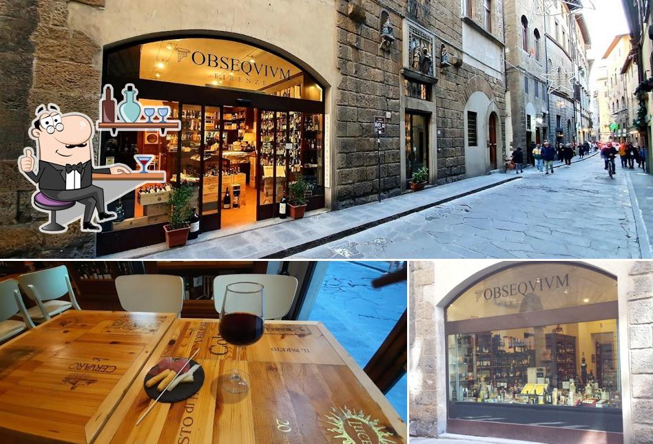 Gli interni di Enoteca Obsequium Wine Shop Bistrot