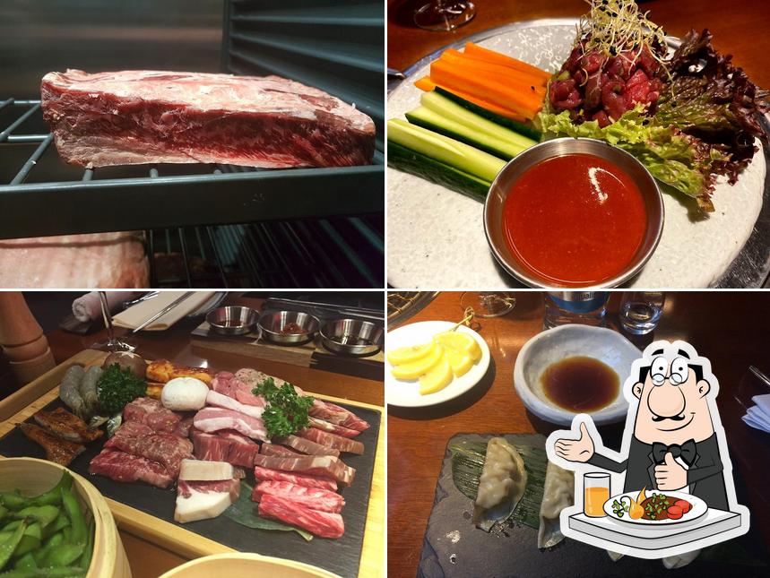 Еда в "Yuniku korean Charcoal BBQ &Sushi"