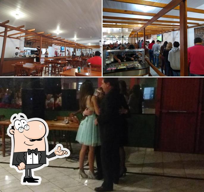 Veja imagens do interior do Restaurante Coqueirinho