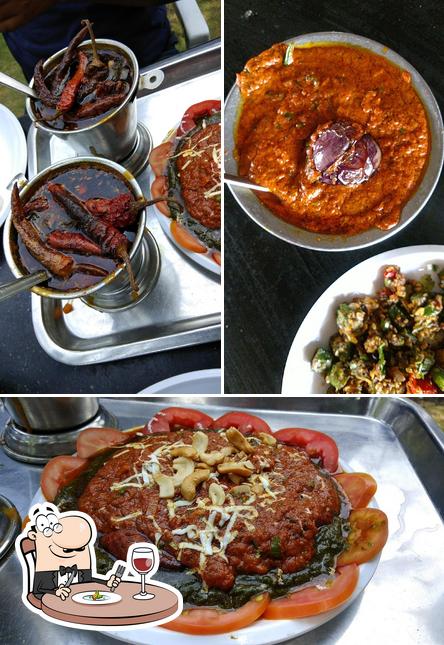 Food at Santosh Dhaba