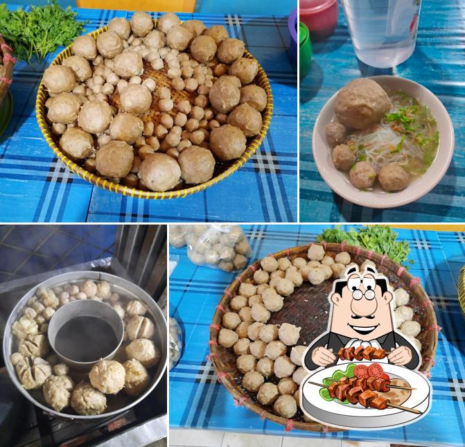 Еда в "Pondok Bakso Mang OCID"