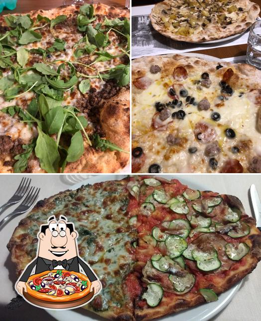 Get pizza at La Casa del Gusto di Cenci Riccardo