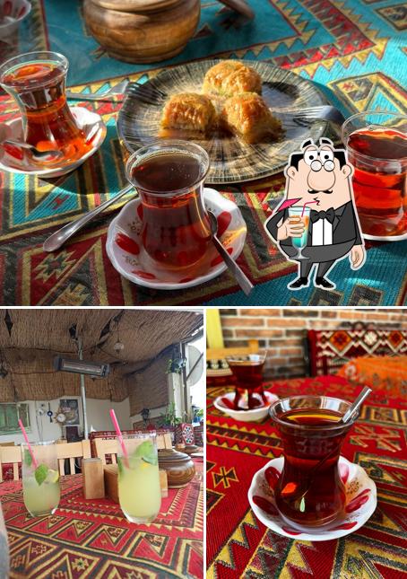 MyTERRACE CAFE & RESTAURANT, Istanbul, Şht. Mehmet Paşa Sk