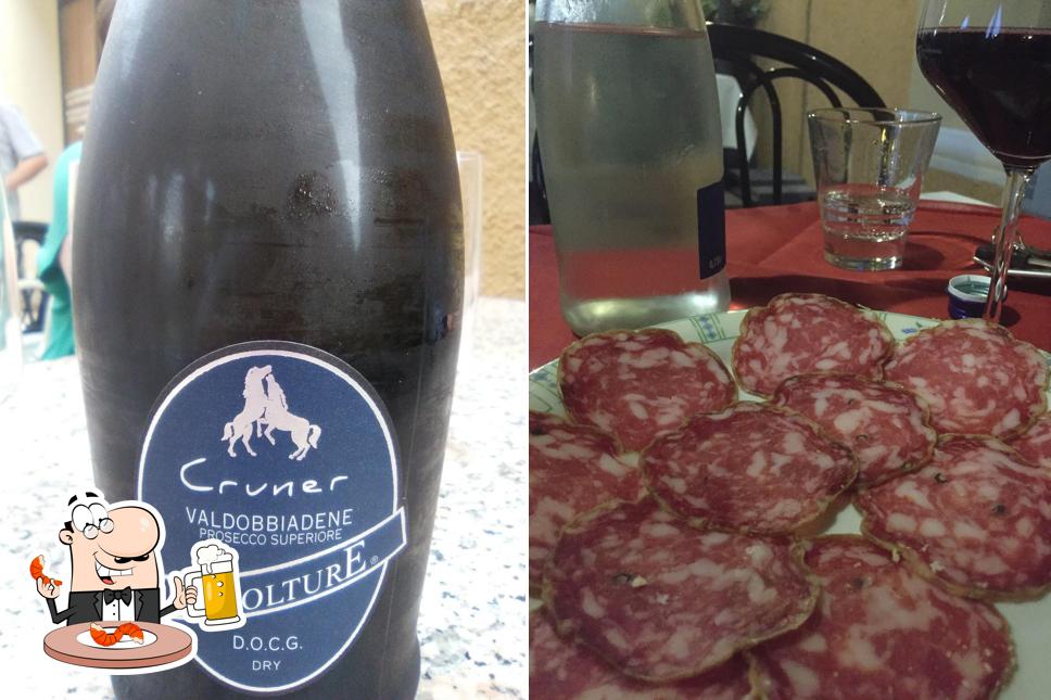 Puoi goderti un rinfrescante bicchiere di birra chiara o scura