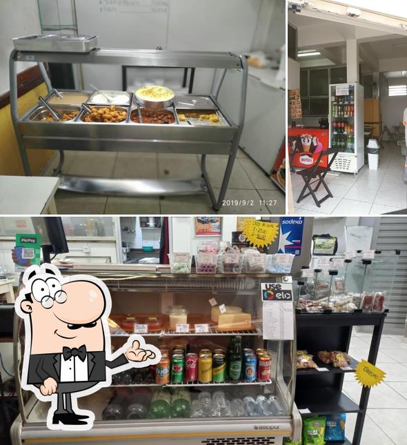 O interior do Marmitex e Rotisserie Ponto S23