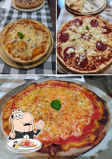 Essayez des pizzas à La Casetta