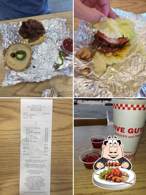 Food at Five Guys