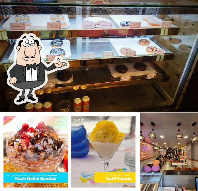 The photo of GIANIS ICECREAM’s interior and food