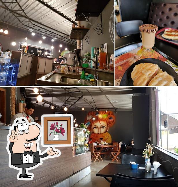 A foto a Dona Baunilha’s interior e comida