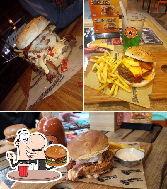 Prenez un hamburger à RocoMamas Eastgate