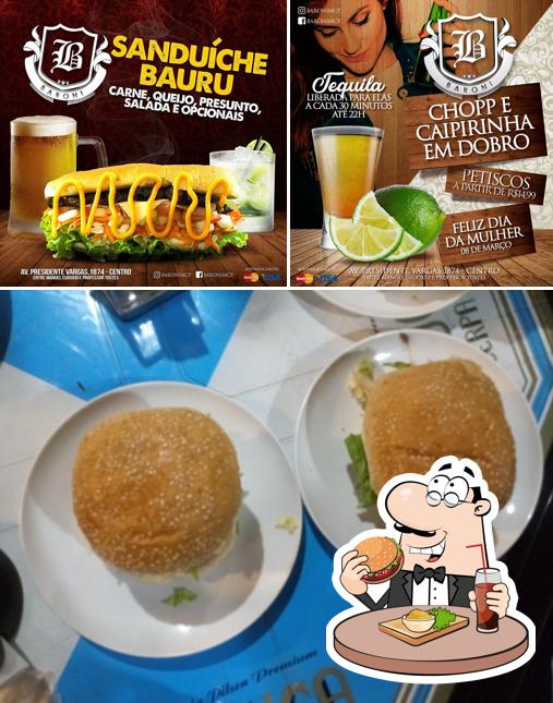 Hambúrguer em Baroni burger