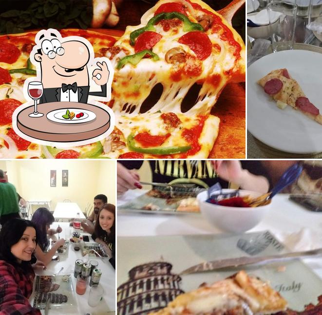 Comida em Pizzaria Italy