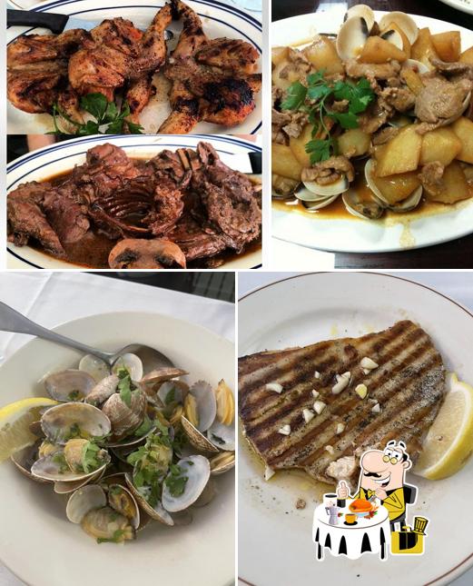 Boar Hat Wing House in East Meadow - Restaurant menu and reviews