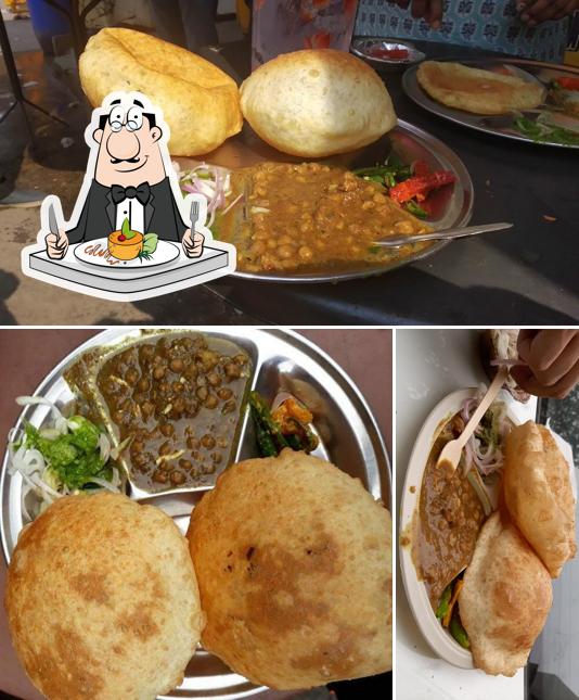 Meals at Ashu Bhature Wala