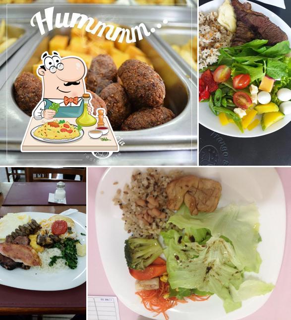 Comida em Frango & Cia