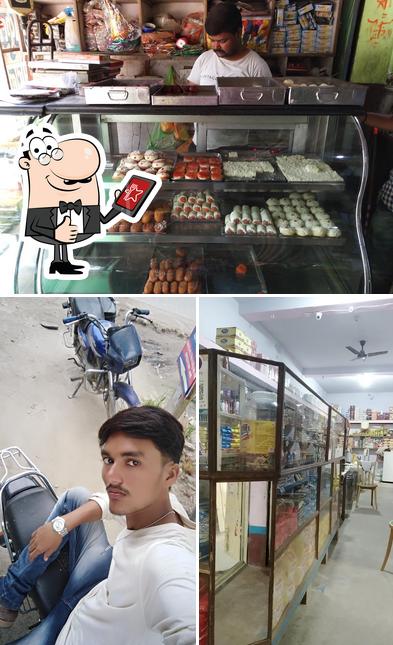 Gokul Misthan Bhandar