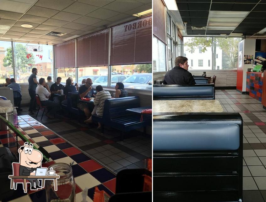 Mr J's Hot Dogs & Gyros in Streator Restaurant menu and reviews