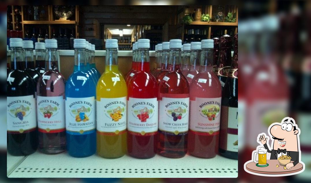 B Dalton Liquor in New Richmond Restaurant reviews