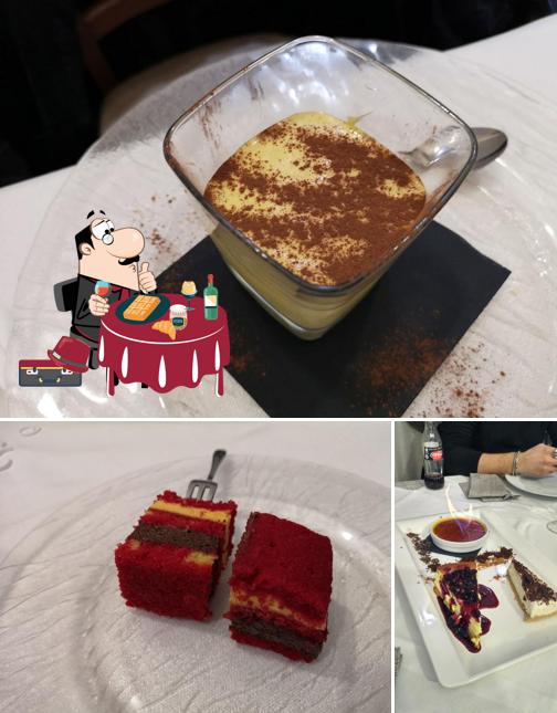 Ristorante Le Aquile Del Duca Ferrara serve un'ampia gamma di dessert