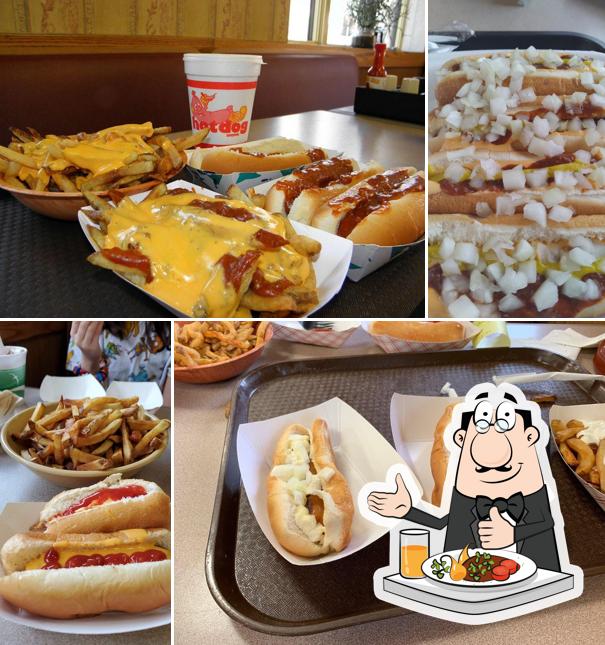 Hot Dog Shoppe in East Liverpool Restaurant menu and reviews