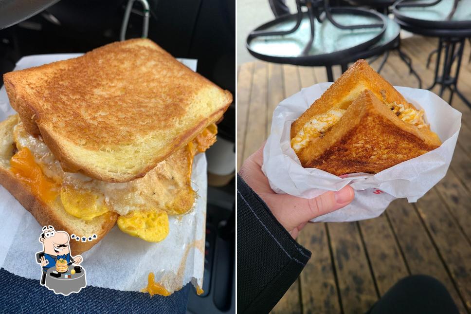 Sandwichs au fromage grillé à Bob’s Breakfast Food Truck