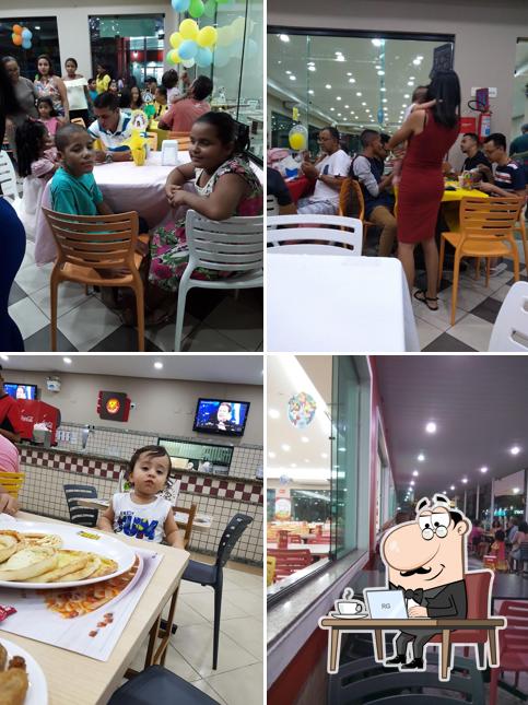 Veja imagens do interior do Habibs