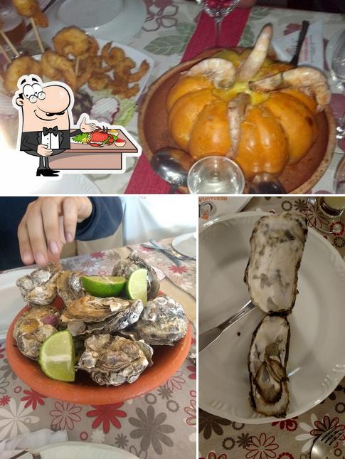 Попробуйте блюда с морепродуктами в "Chico Restaurante e Pizzaria"