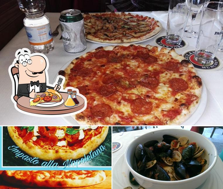 Ordina tra le svariate varianti di pizza