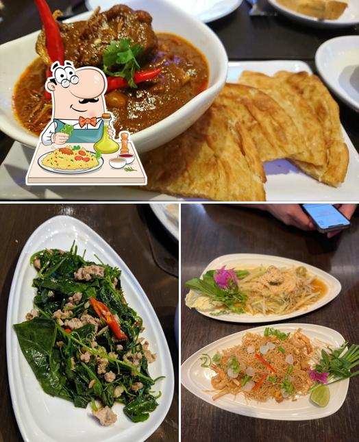 Food at Taling Pling Siam Paragon