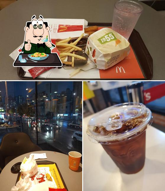 McDonald's Gubeundari Station DT restaurant, Seoul, 1587 Yangjae-daero ...