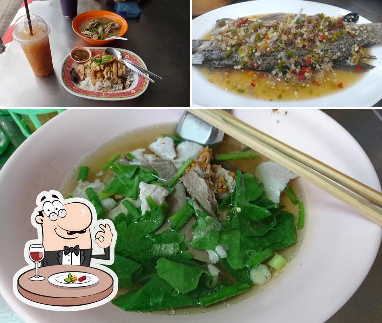 Jek Pia, Hua Hin - Restaurant menu, prices and reviews
