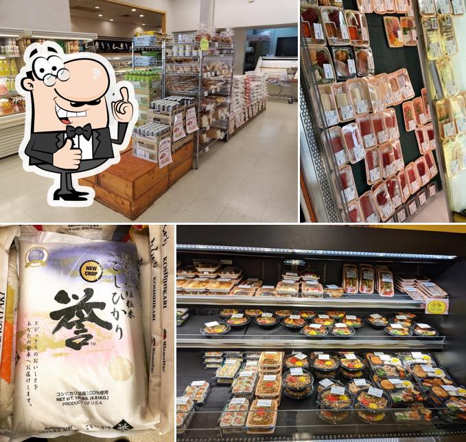 One World Market in Novi Restaurant menu and reviews
