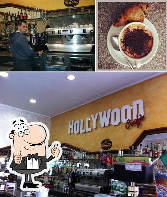 Vedi questa immagine di Hollywood Cafè