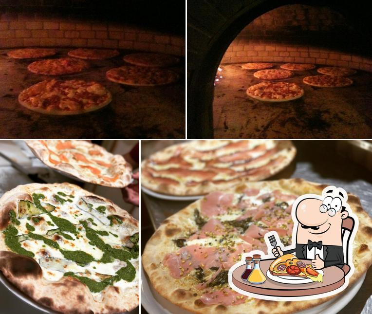 Get pizza at Pizzeria Il Duca