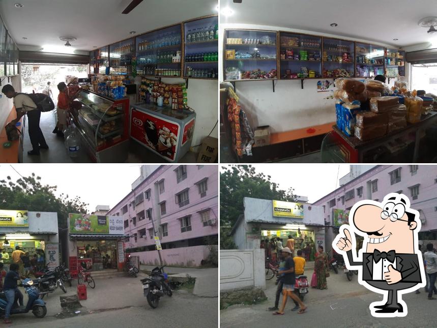 Reddy bakery, Hanamkonda Restaurant reviews