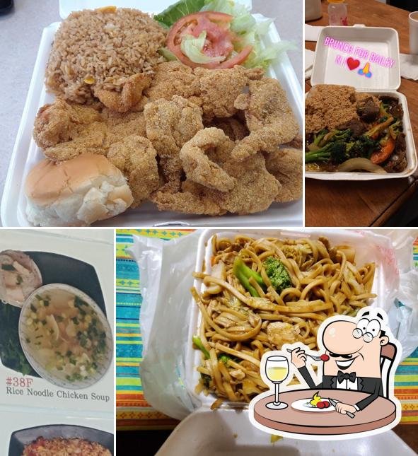 Rice's Fried Chicken & Seafood in Houston Restaurant menu and reviews