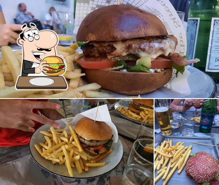 Ordina uno dei tipi di hamburger disponibili a Ai Conti