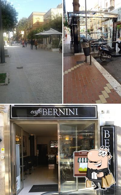 Gli esterni di Caffè Bernini