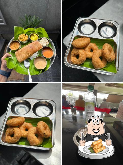 Spring rolls at Mysore Mylari - Dattagalli
