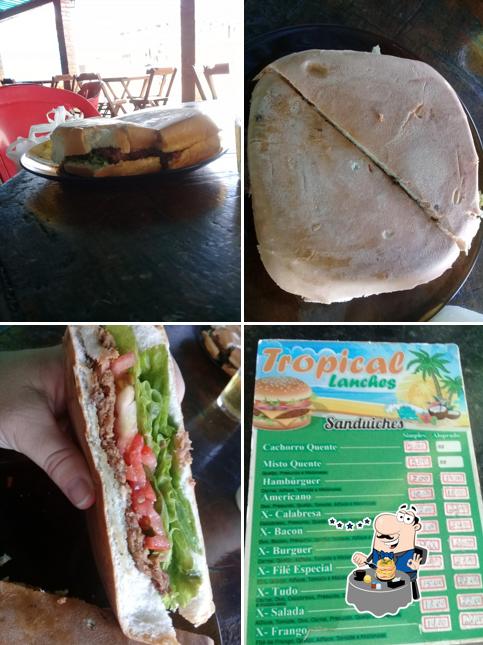 Comida em Tropical Lanches