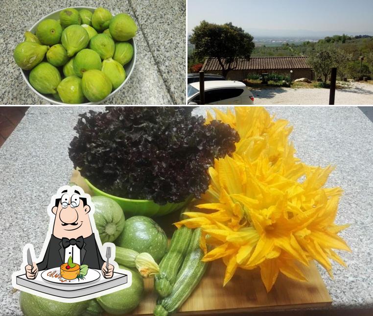 Dai un’occhiata alla foto che presenta la cibo e esterno di Agriturismo Azienda Agricola San Giorgio di Spinelli Barbara