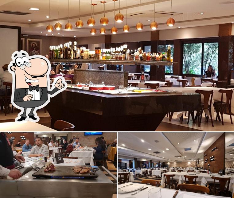 Veja imagens do interior do Churrascaria Fogo Forte