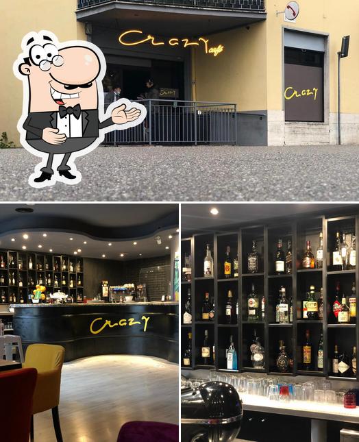 Regarder cette photo de Crazy Cafè Pub di Hulubariu Anamaria