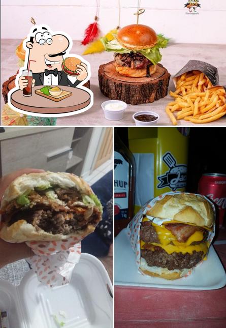 Consiga um hambúrguer no Jack Food & Fun