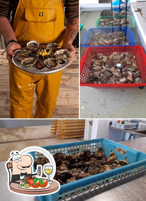 Prenez des fruits de mer à L'Hippocampe Cabane à Huîtres Direct Producteur Dégustation Leucate